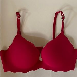 NWOT Victoria Secret Sexy Push-up Bra